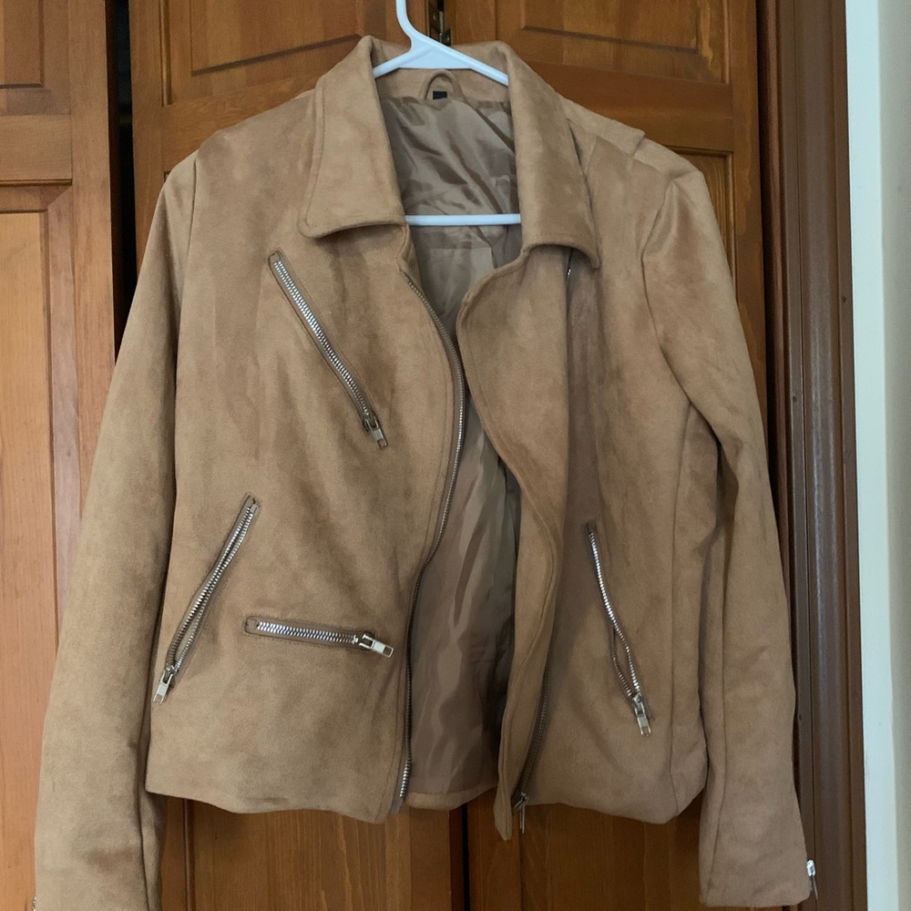 Women’s tan suede jacket